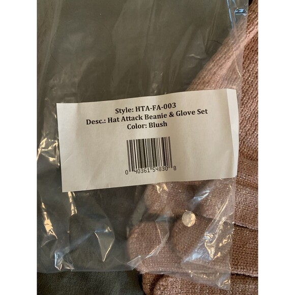 Hat Attack beanie And Gloves New In Package Pink Shiny - Picture 2 of 2
